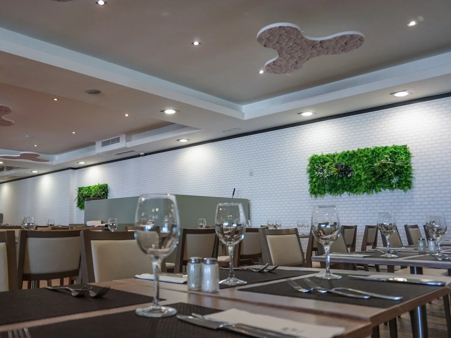 Hotel Restaurant Be Live