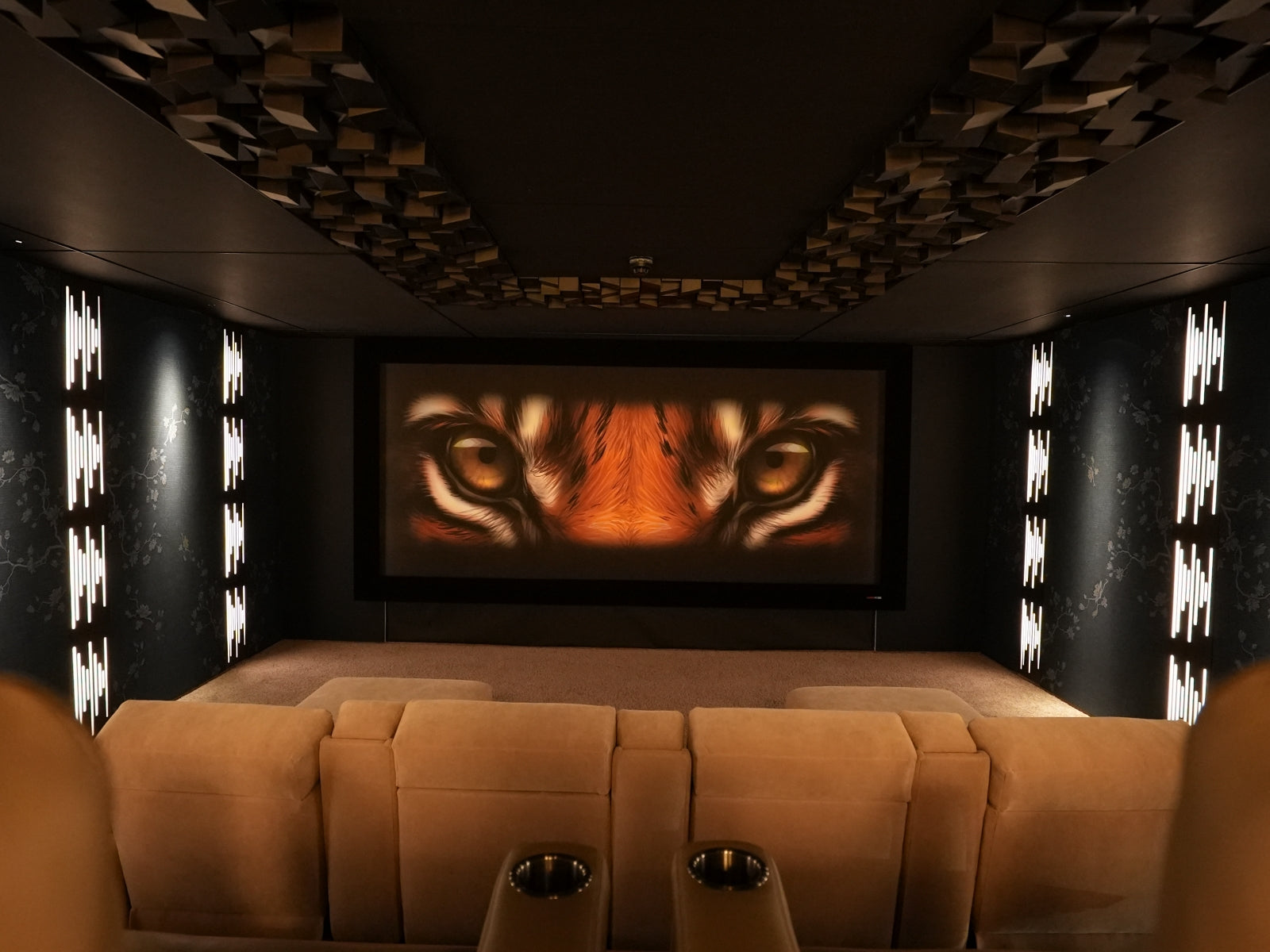Reference Cinema by Pulse