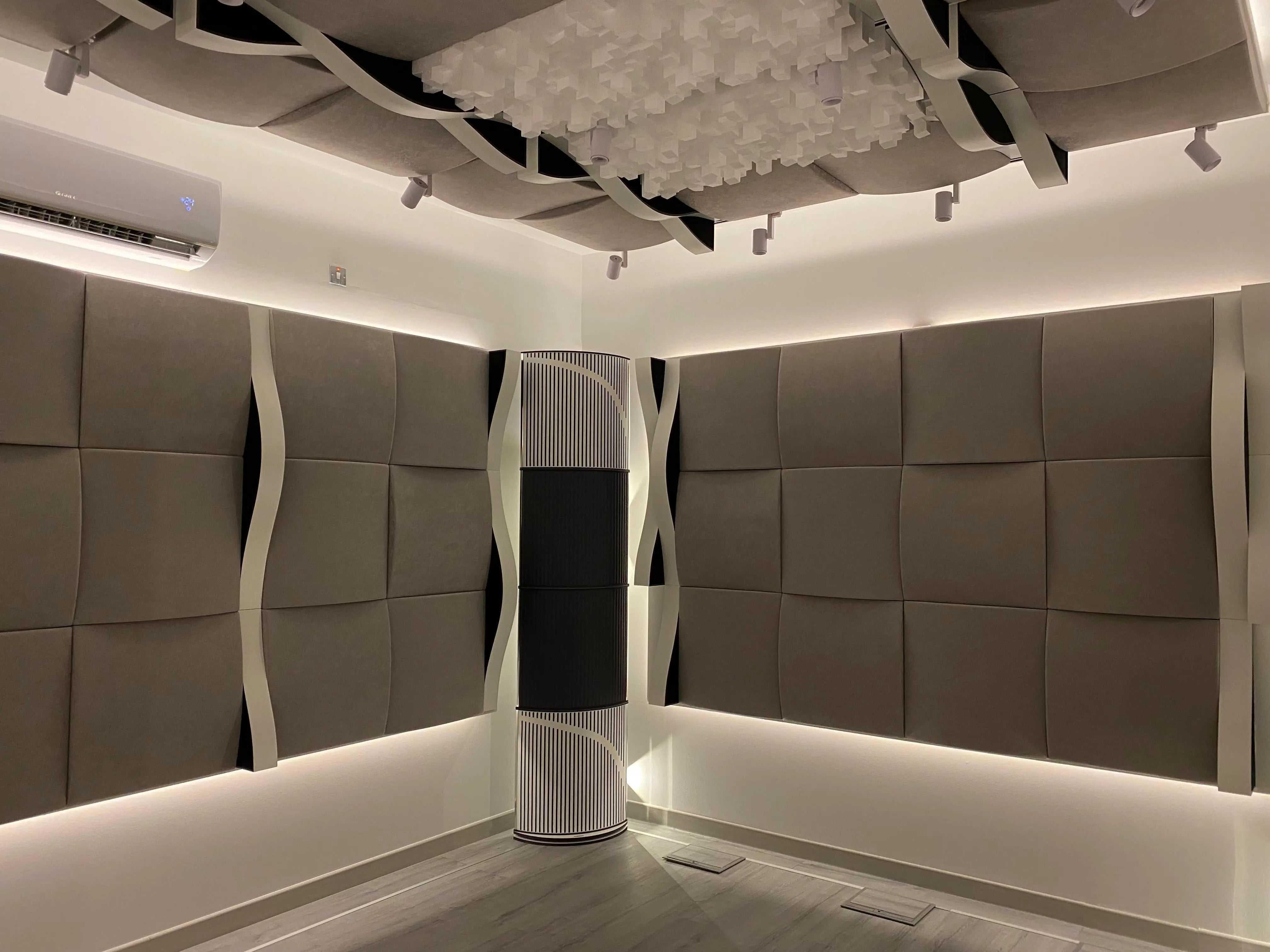 Home Recording Studio in Kuwait with Advanced Acoustic Treatment