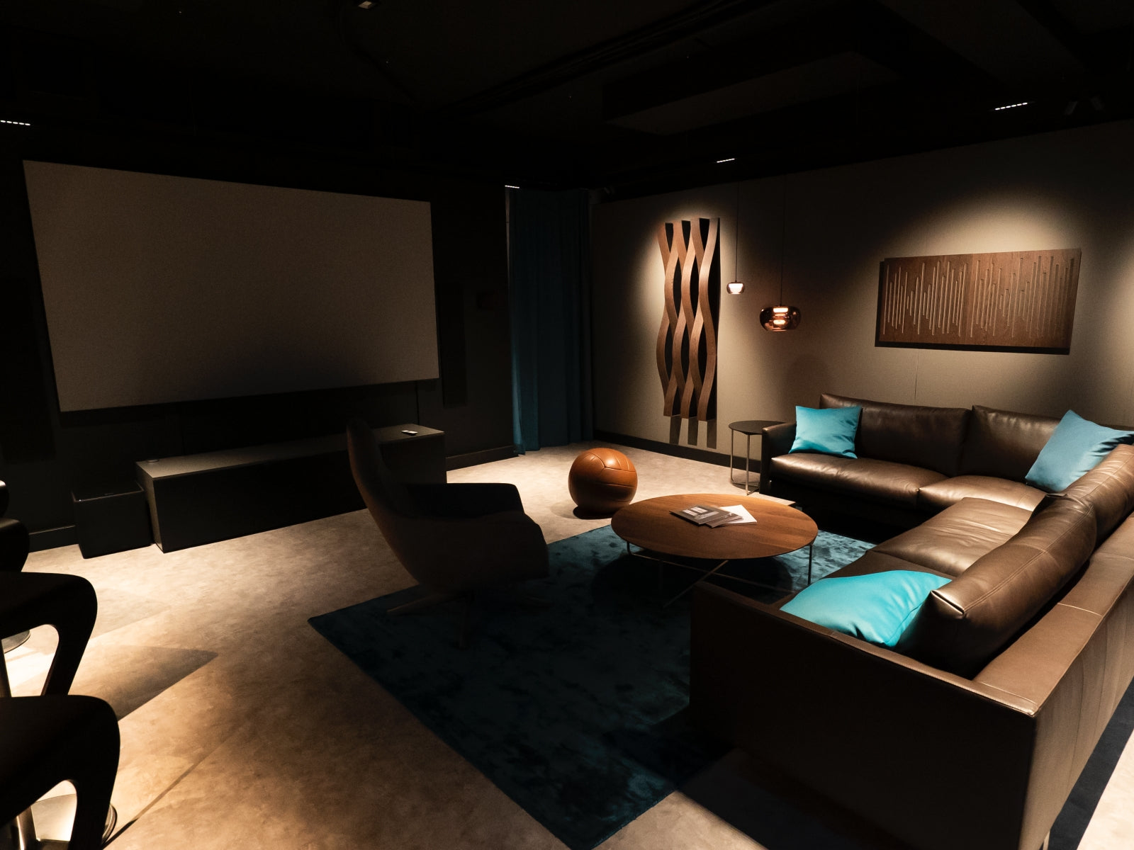 B&K Home Entertainment Showroom