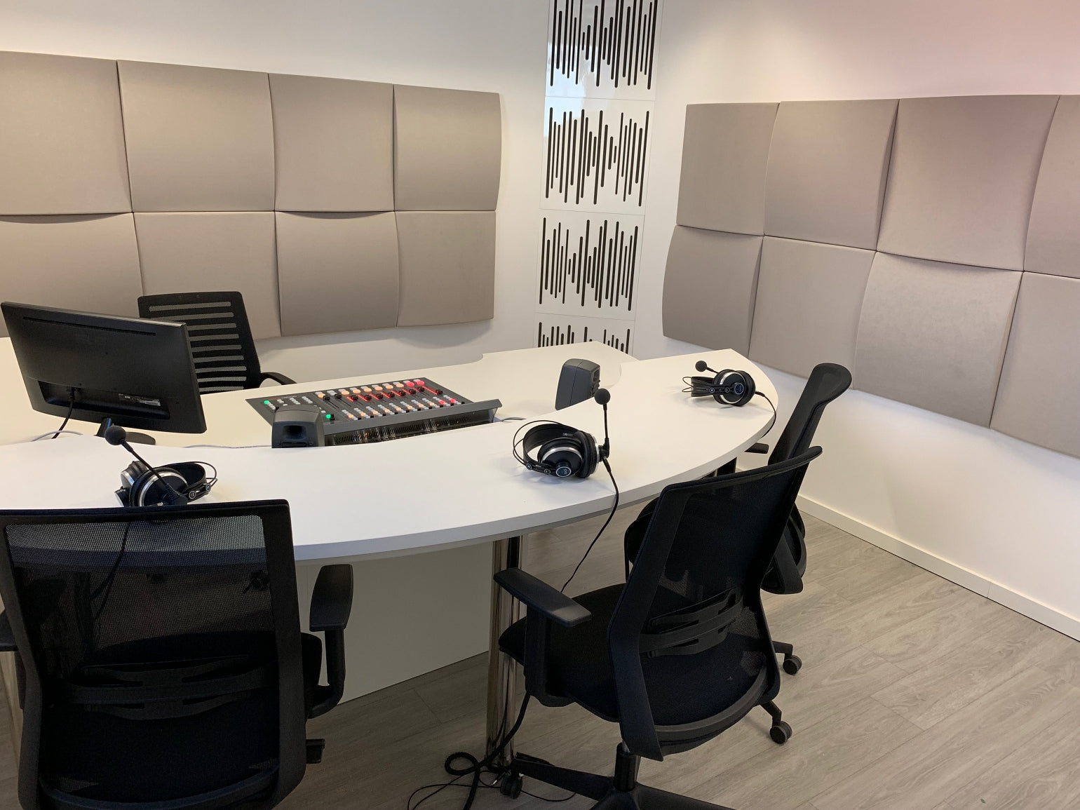 RUM - Broadcast Radio