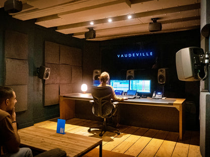 Cinema Round Premium